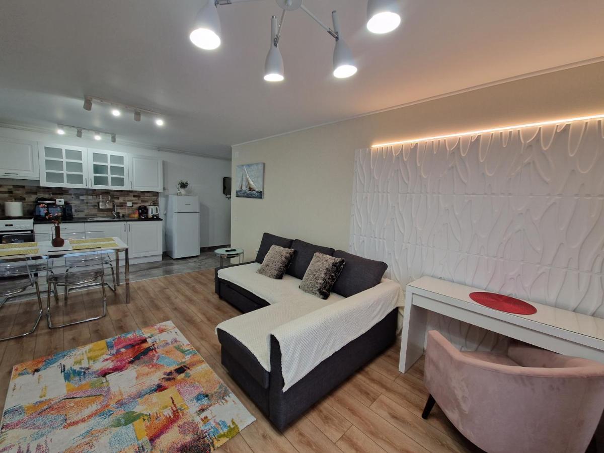 Golden Airport Residence أوتوبين المظهر الخارجي الصورة
